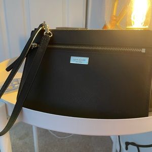 Kate spade black wallet wristlet